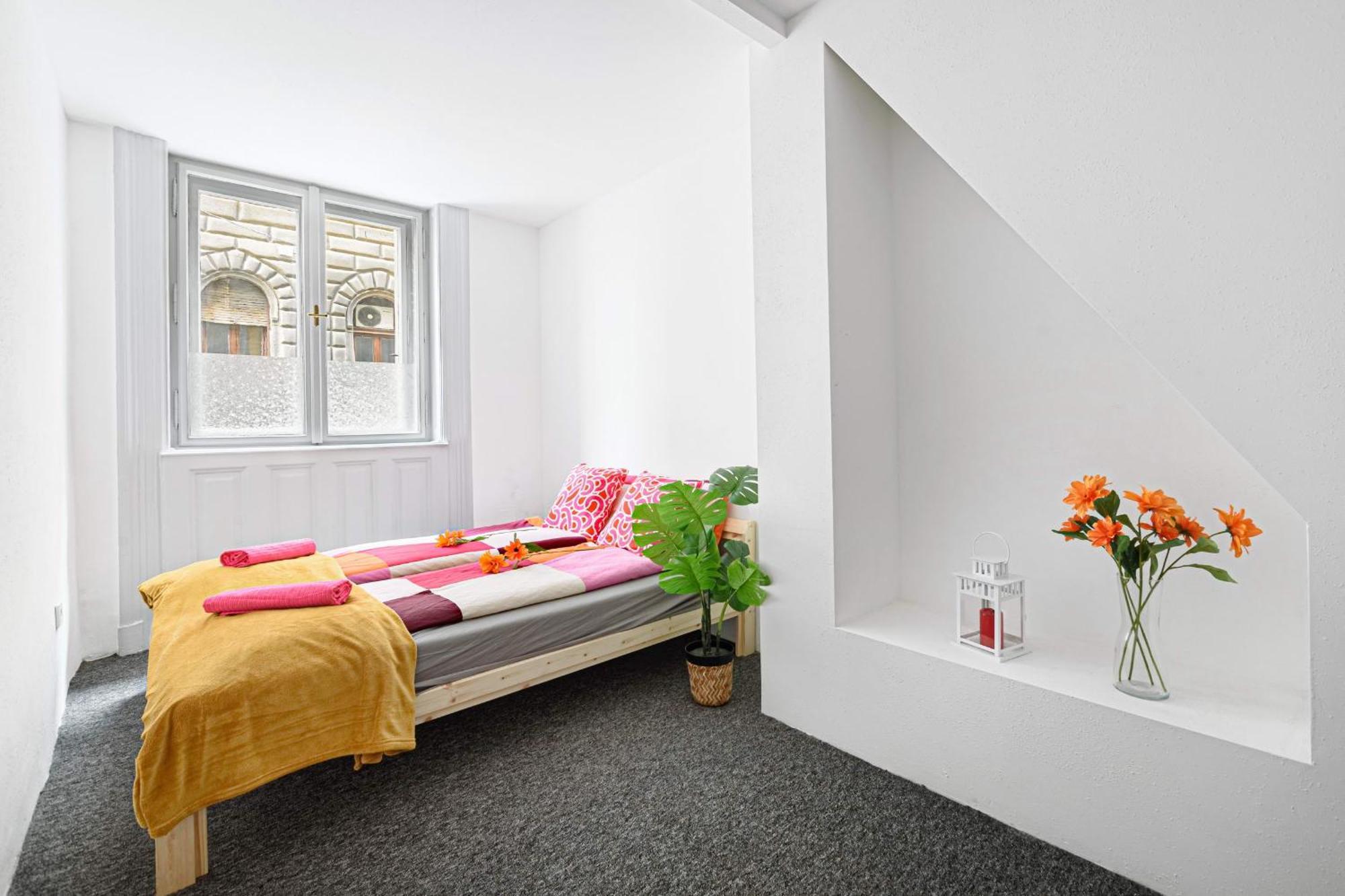 Grand Boulevard Happy Homes Будапеща Екстериор снимка