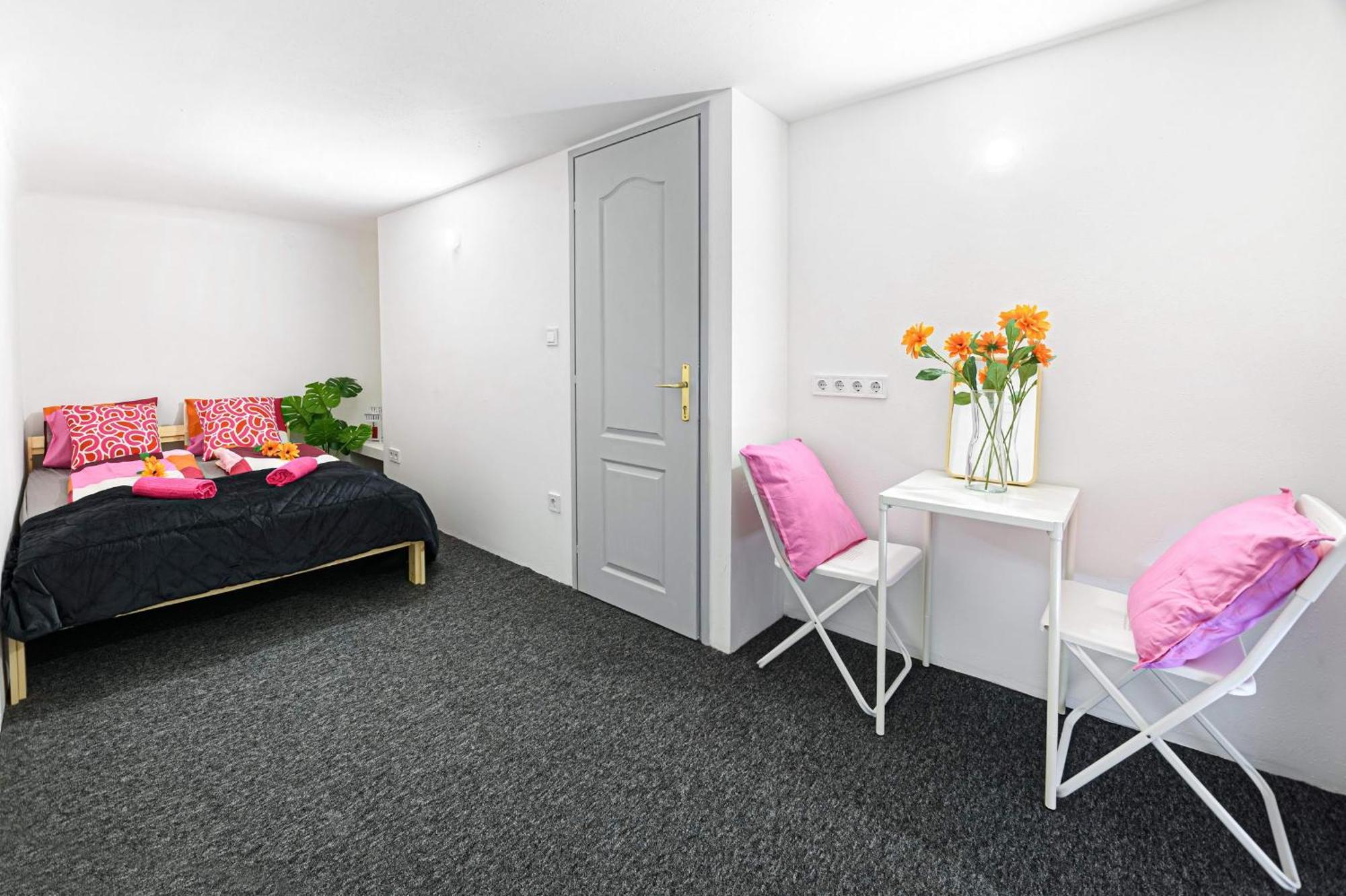 Grand Boulevard Happy Homes Будапеща Екстериор снимка